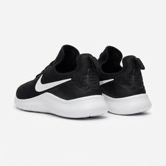 NIKE (Free