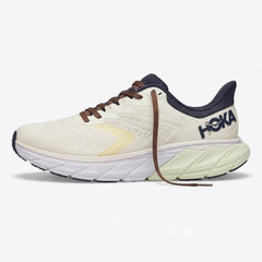 HOKA (Clifton)