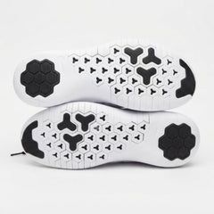 NIKE (Free