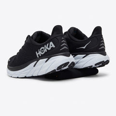 HOKA (CLIFTON 8 )