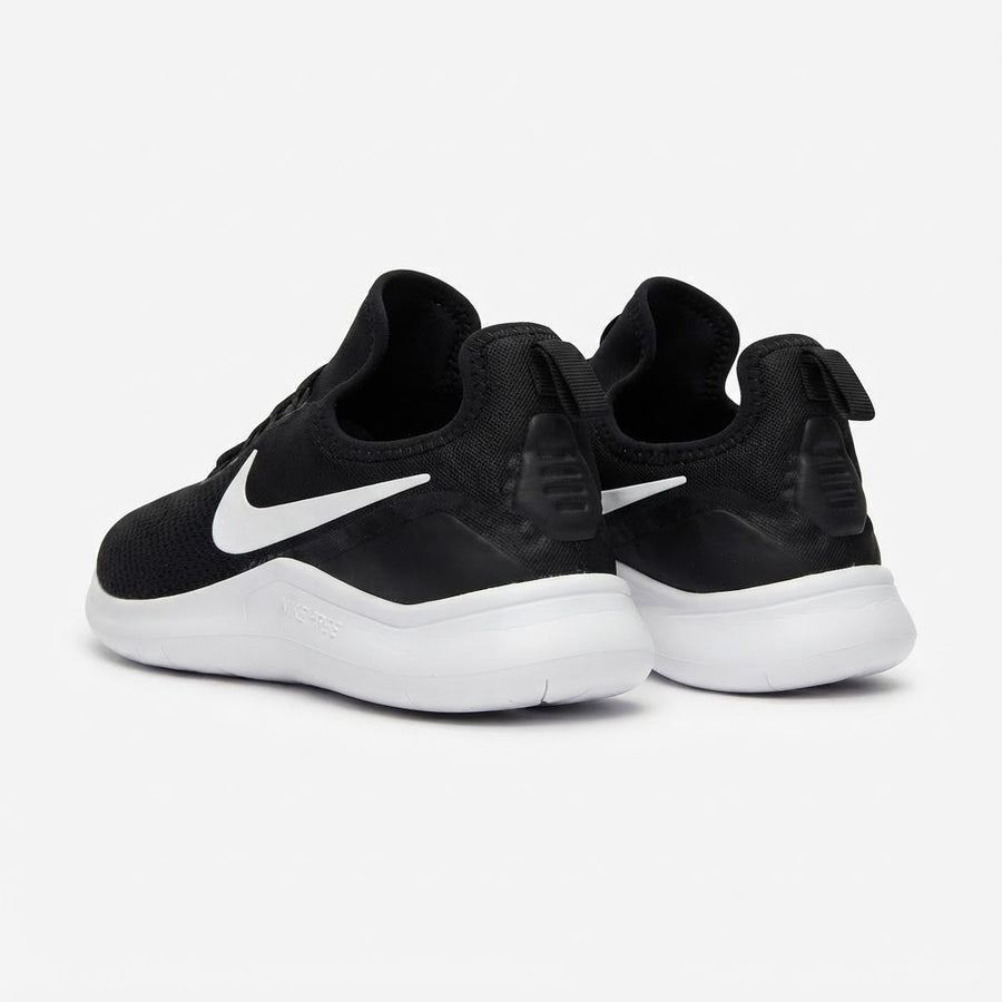 NIKE  (Free