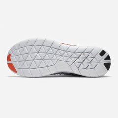 NIKE  (Free RN Flyknit)