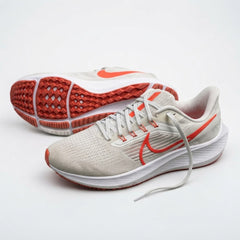 NIKE (AIR ZOOM PEGASUS)