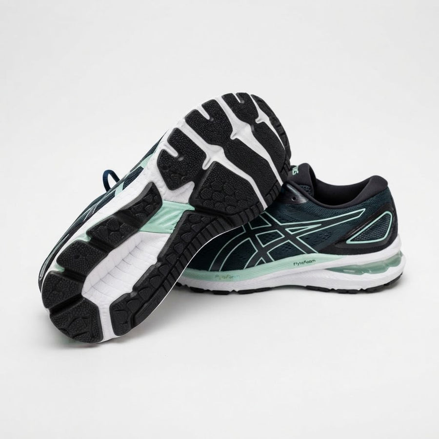 ASICS  (GT-1000)