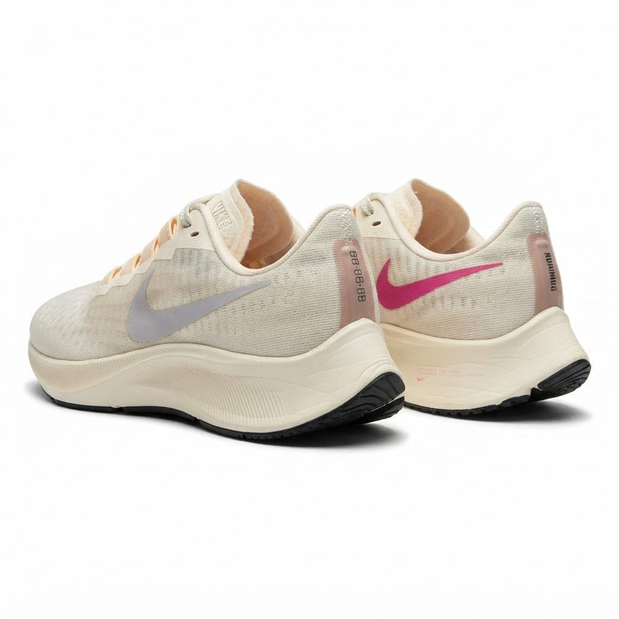 NIKE  ( Air Zoom Pegasus 37 )
